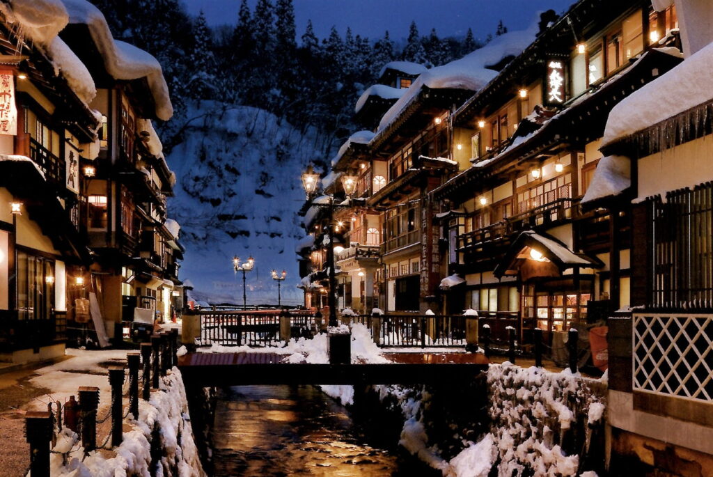 銀山温泉